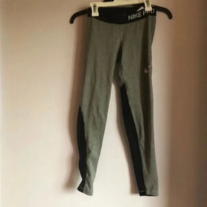 NIKE kids leggings